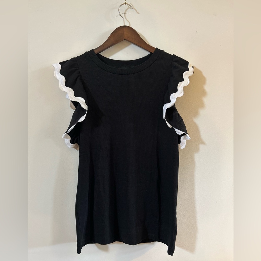 Crown & Ivy sweater tank